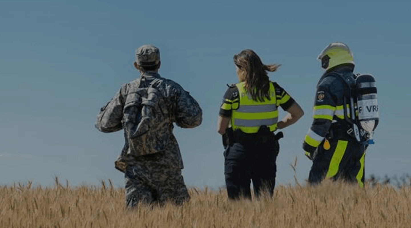 Hero Section (1) (1)-2